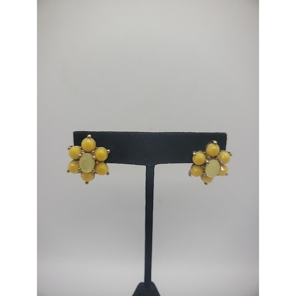 Vintage Earrings Pierced Stud Yellow Flower Jewelry Costume - Picture 8 of 16